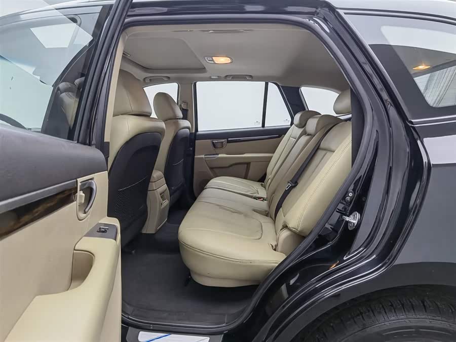 Hyundai Santa Fe Classic 2011 #16 Hyundai Santa Fe Classic 2011 car image #16