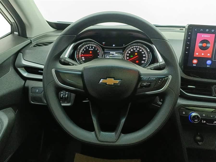 Chevrolet Orlando 2020 car image #16