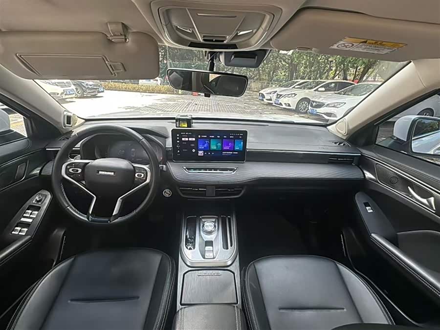 Haval Jolion 2021 #16 Haval Jolion 2021 car image #16