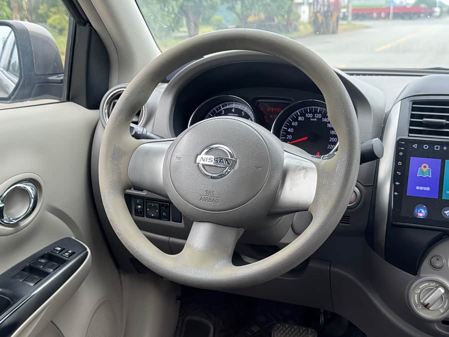 日产 阳光 2011 汽车图片 #16