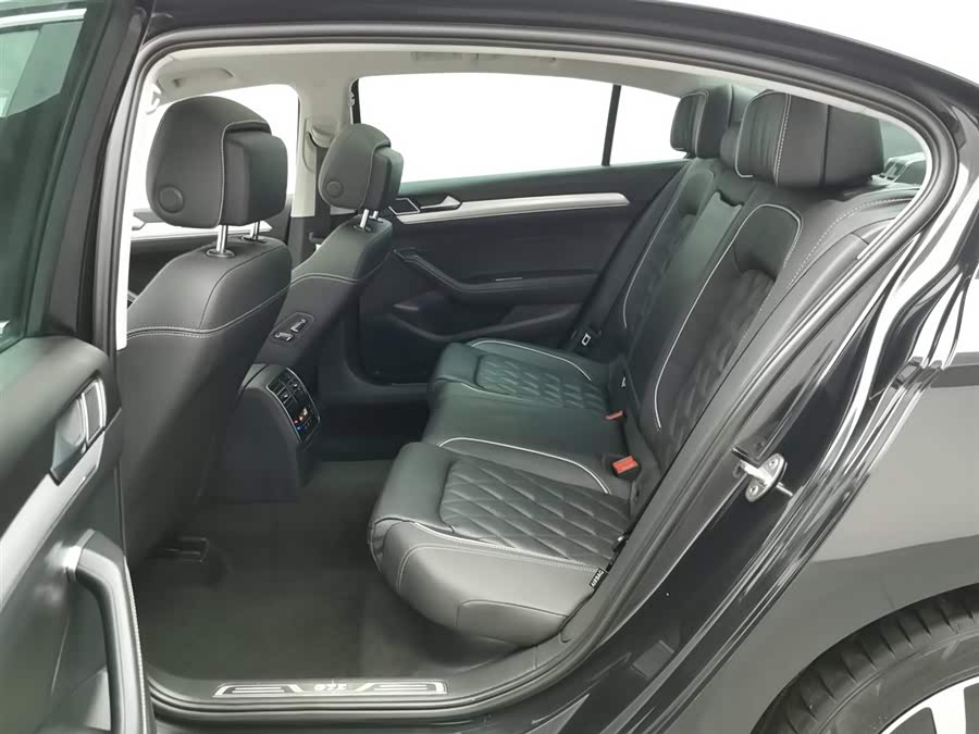 Volkswagen Magotan GTE 2022 imagen de coche #16