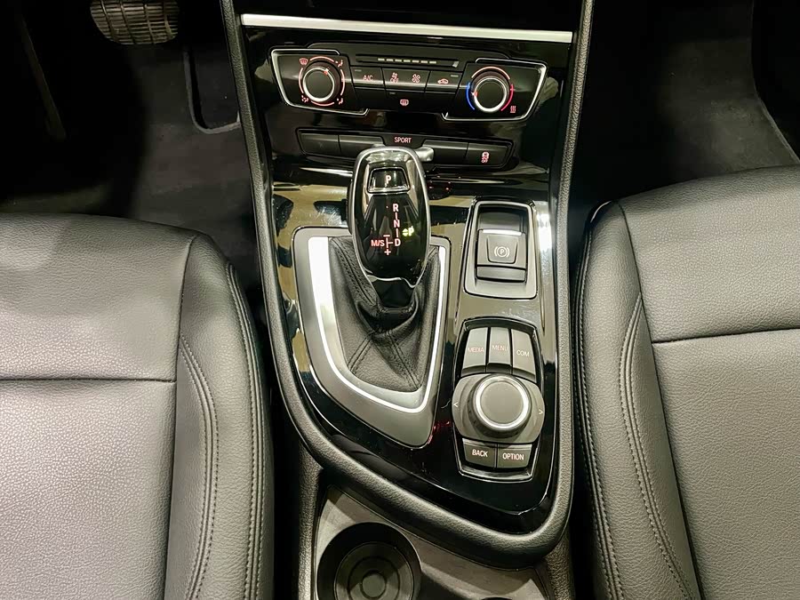 BMW 2 Series Gran Tourer 2019 car image #16