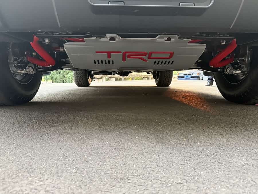 Toyota Sequoia #16 Toyota Sequoia imagen de coche #16