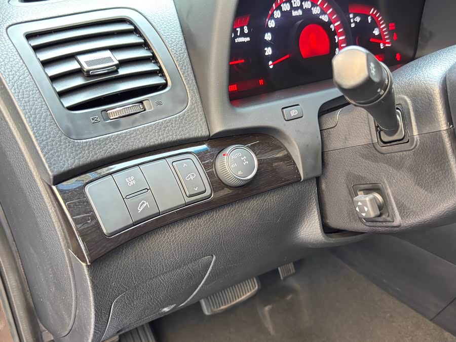 Kia Mohave 2014 изображение автомобиля #16