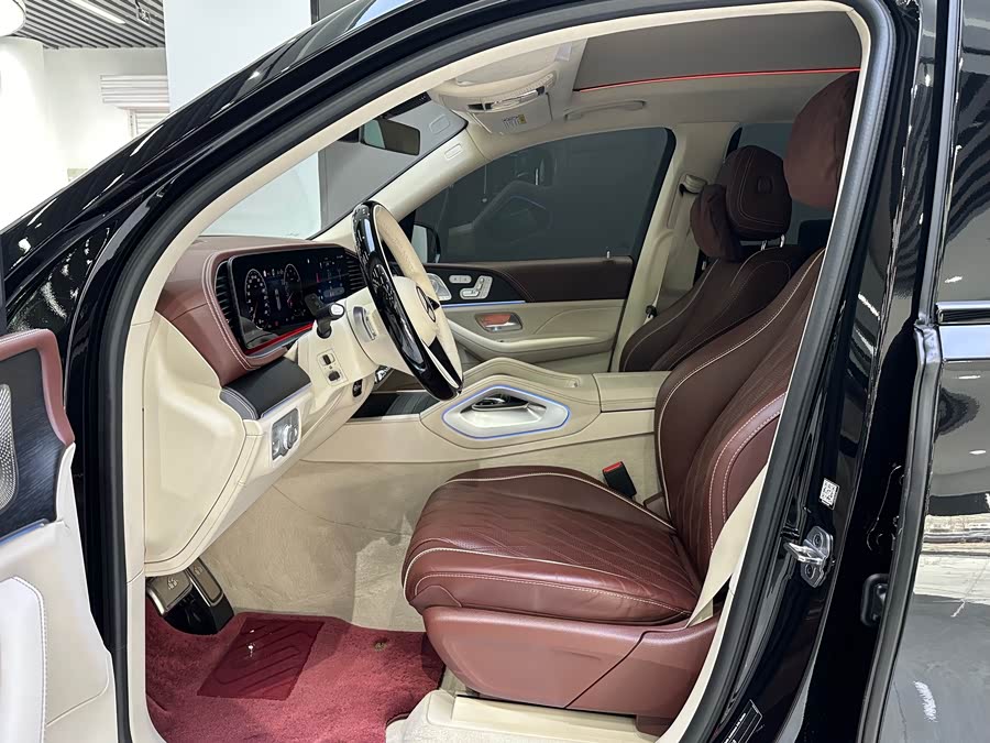 Mercedes-Benz Maybach GLS 2025 car image #16