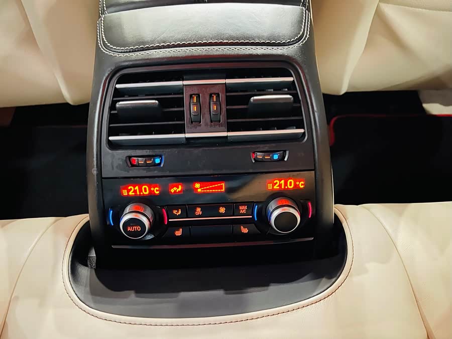 BMW 6 Series 2017 car image #16