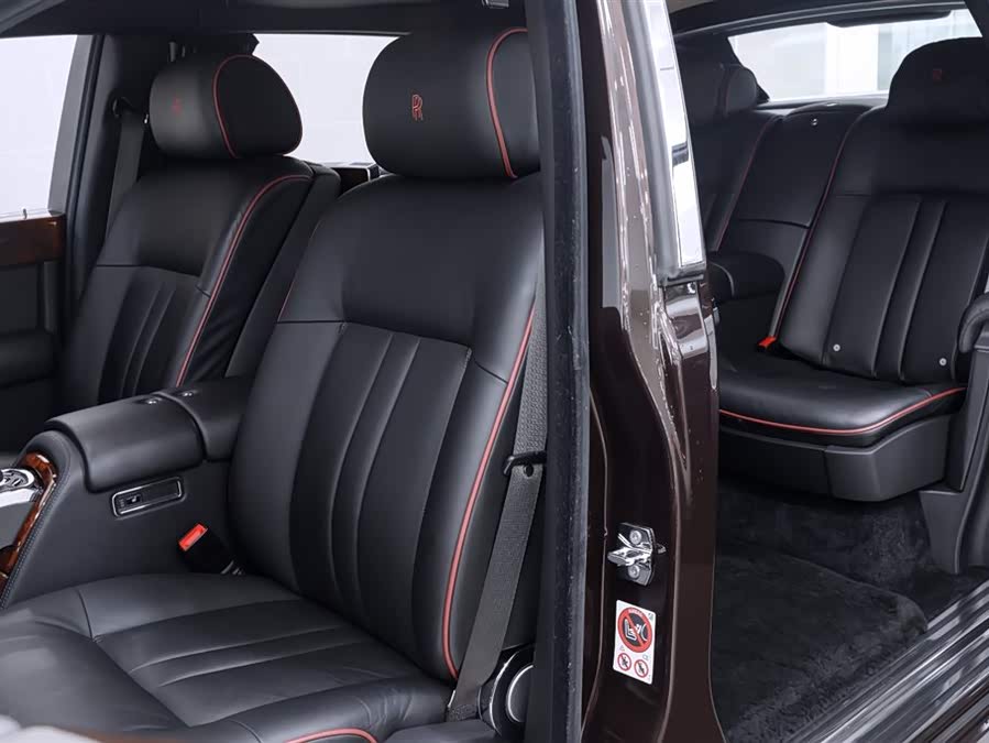 劳斯莱斯 幻影 2018 汽车图片 #16