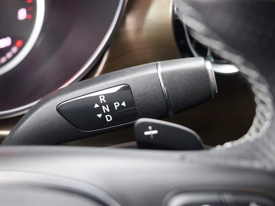 Mercedes-Benz V Class 2024 #16 Mercedes-Benz V Class 2024 car image #16