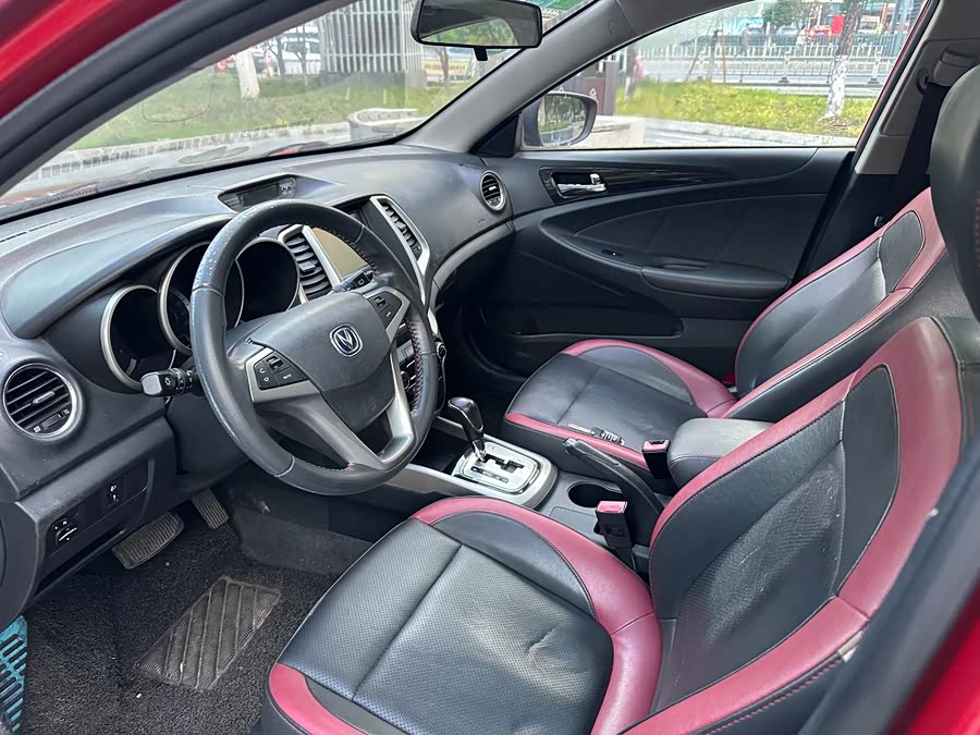 Changan Eado XT 2015 car image #16