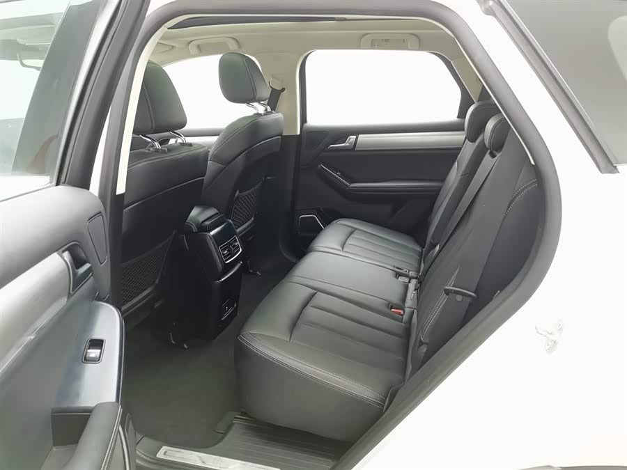 比亚迪 唐 2018 汽车图片 #16