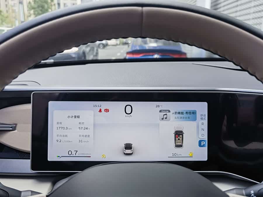 GEELY Monjaro MHEV 2022 car image #16