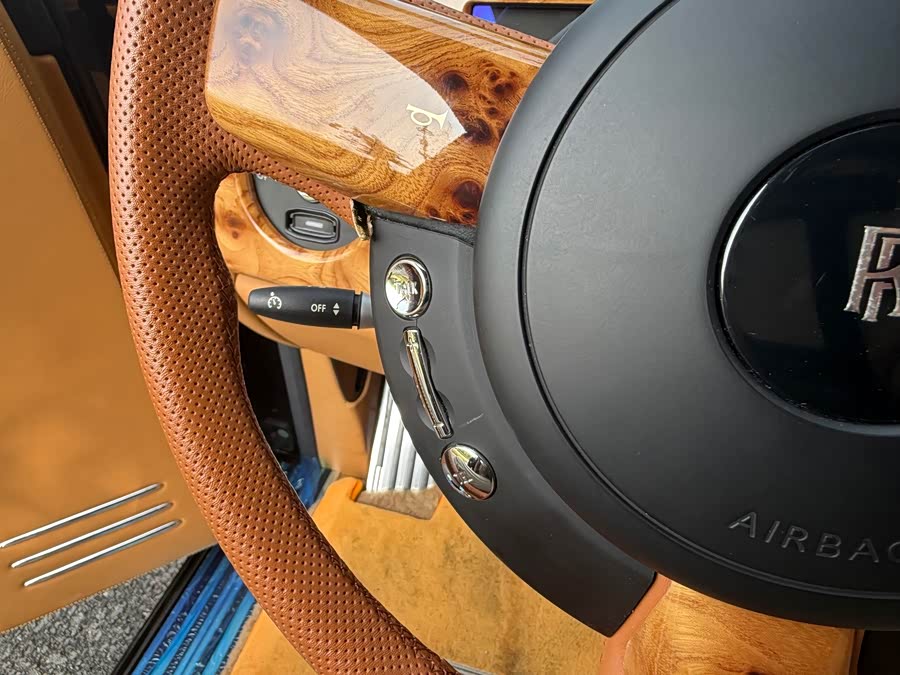 Rolls-Royce Phantom 2008 car image #16