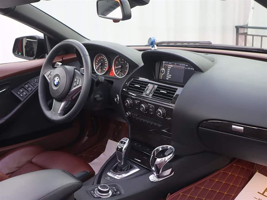 BMW 6 Series 2011 car image #16