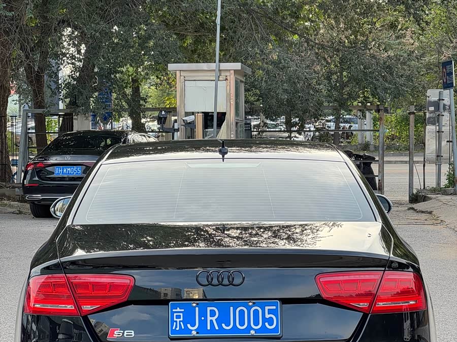 Audi S8 2014 #16 Audi S8 2014 car image #16