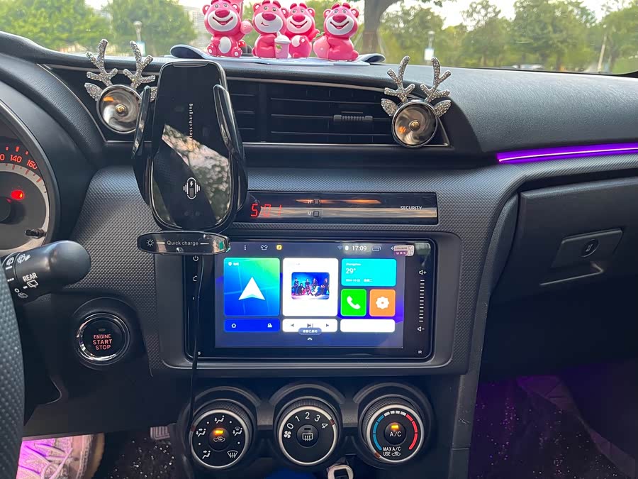 Toyota Zelas 2012 #16 Toyota Zelas 2012 car image #16