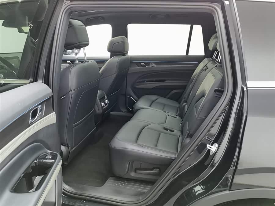 Ford Equator New Energy 2025 car image #16