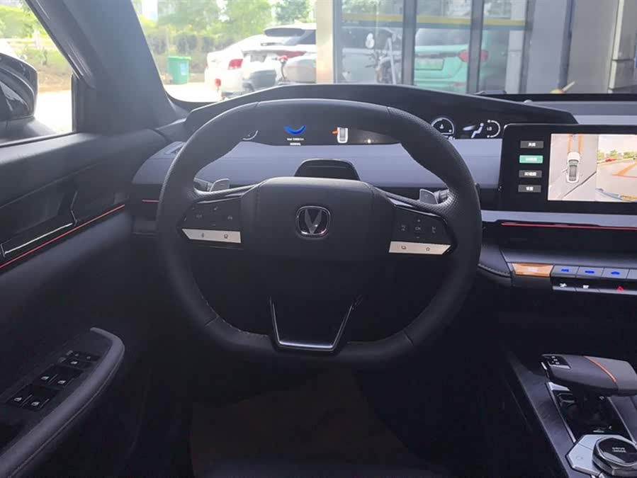 Changan UNI-V 2023 car image #16