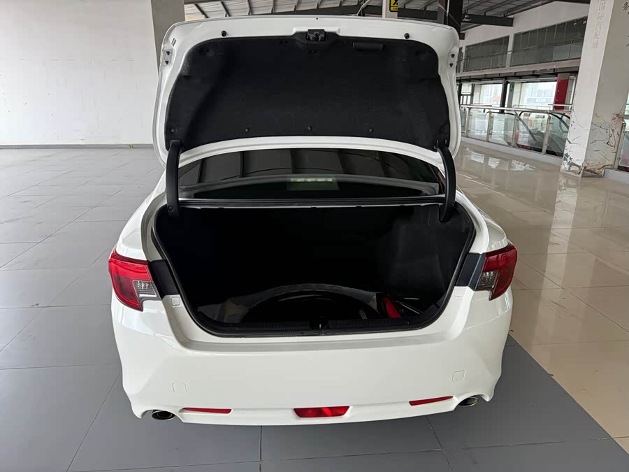 Toyota Reiz 2017 #16 Toyota Reiz 2017 immagine di auto #16