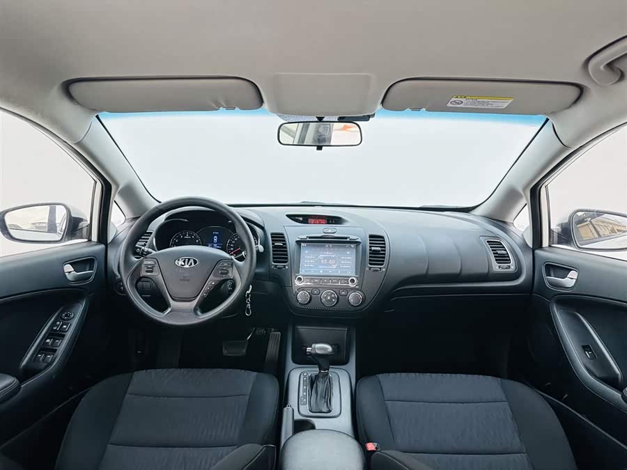 Kia K3 2013 car image #16