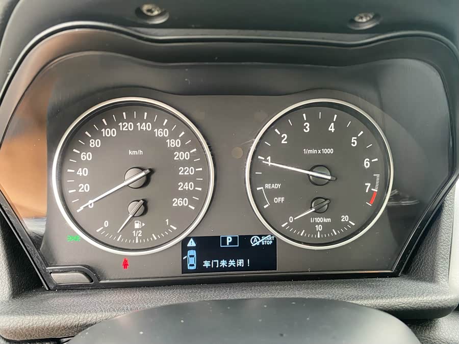 BMW 2 Series Tourer 2016 car image #16