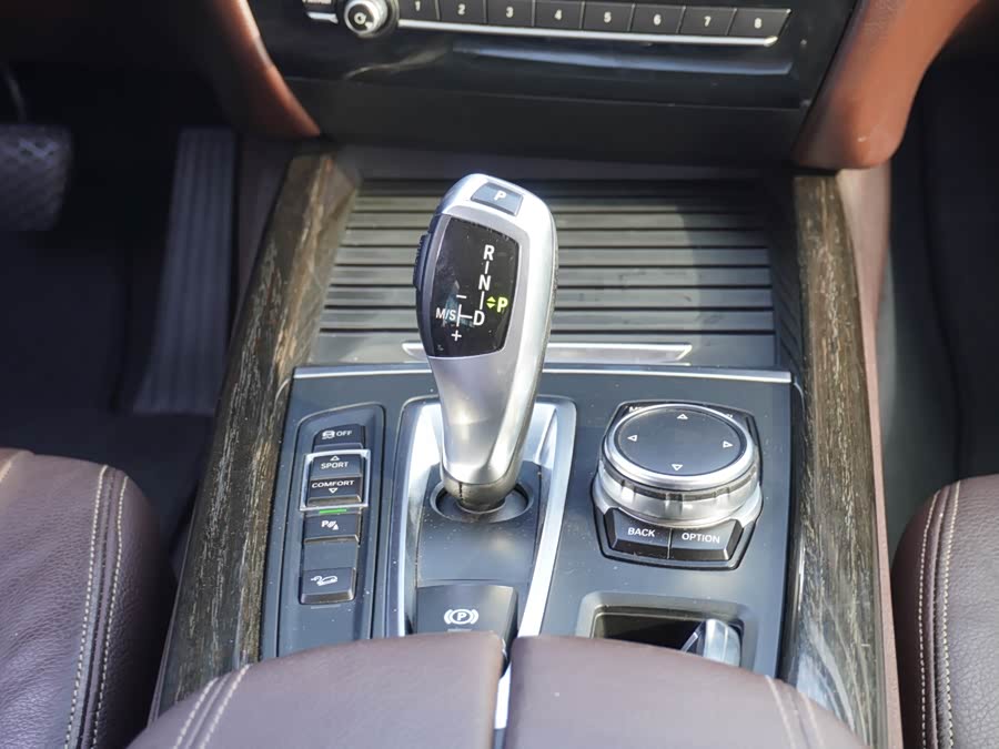 BMW X5 (Imported) 2015 #16 BMW X5 (Imported) 2015 imagen de coche #16