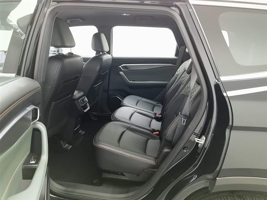 GEELY Okavango L 2024 car image #16