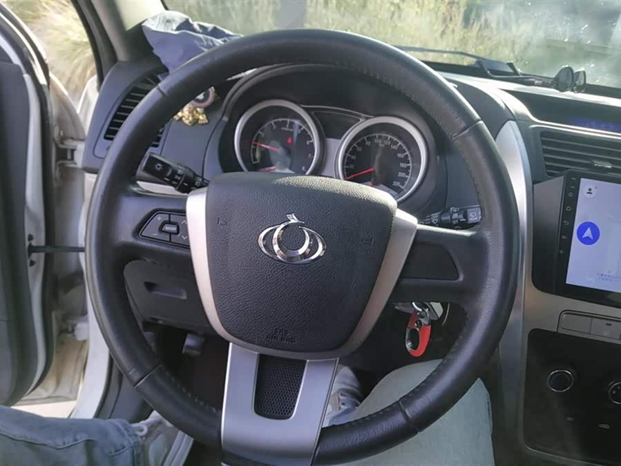 GEELY GX7 2014 car image #16