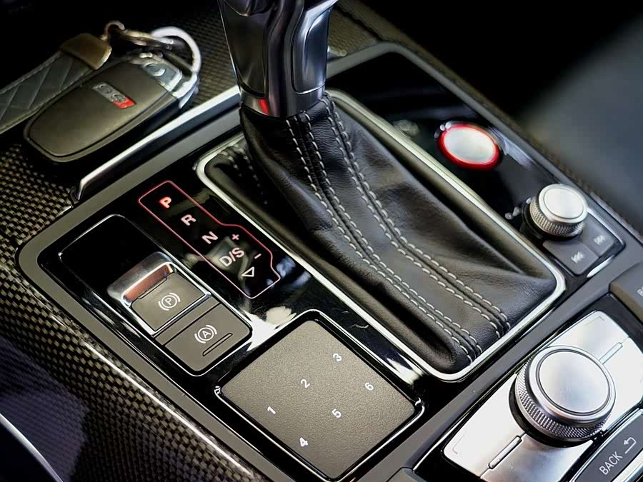 Audi S6 2014 imagem de carro #16