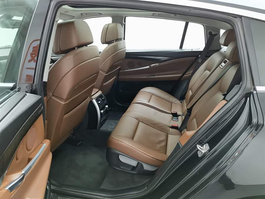 BMW 5 Series GT 2012 #16 BMW 5 Series GT 2012 immagine di auto #16