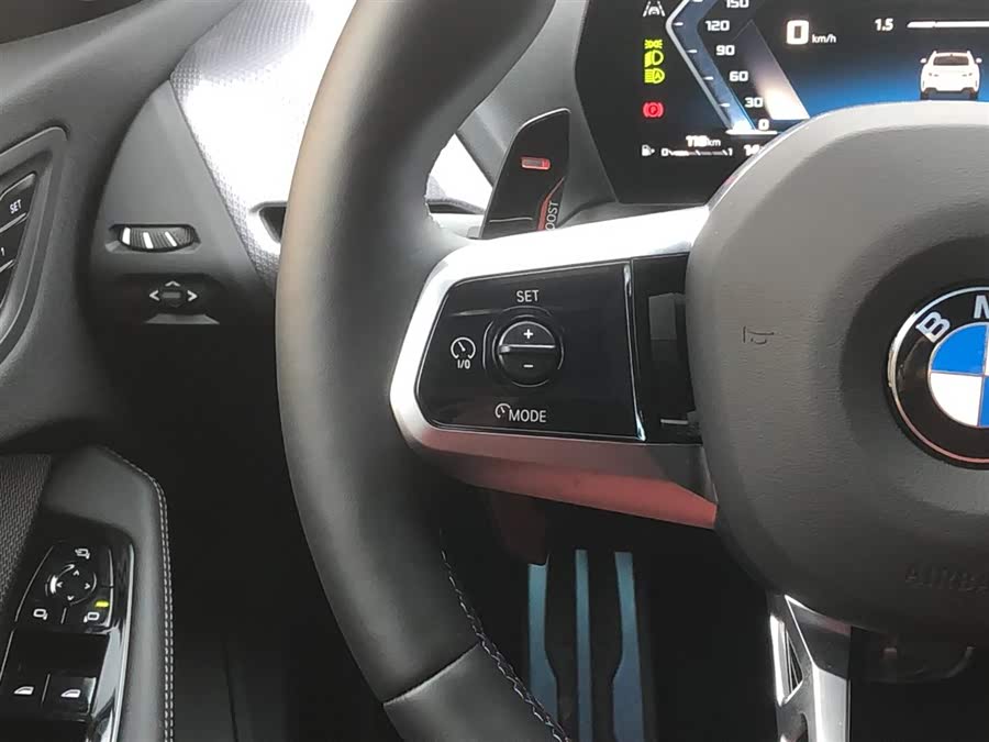 BMW M235L #16 BMW M235L imagen de coche #16