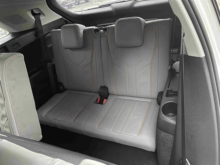 Audi Q5 e-tron 2023 #16 Audi Q5 e-tron 2023 صورة سيارة #16