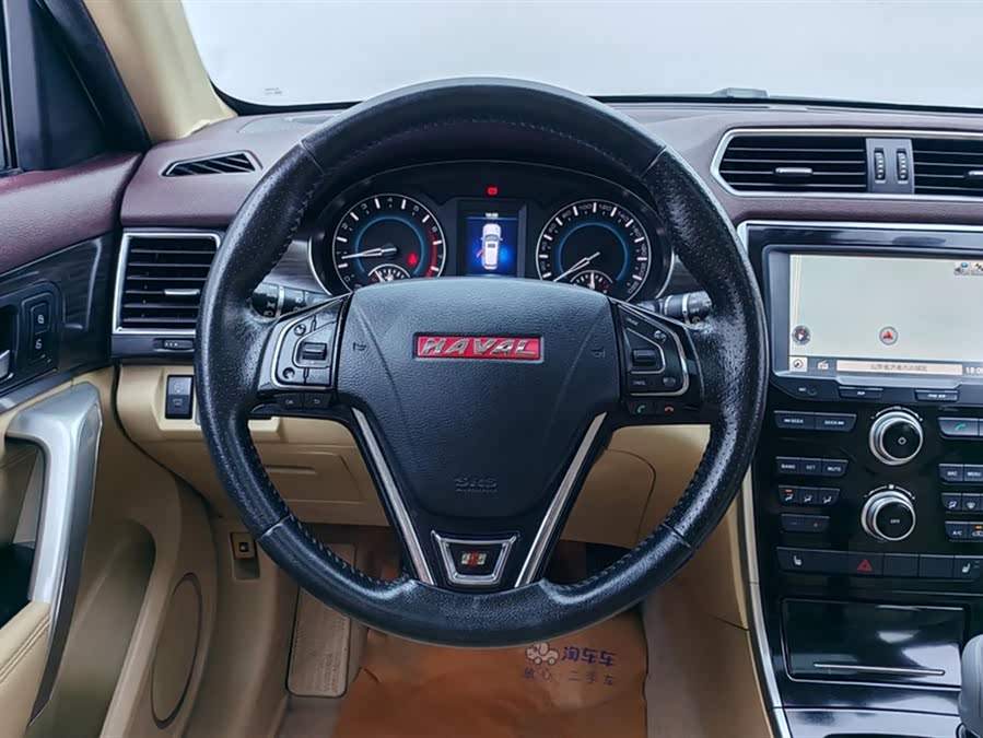 Haval H2 2014 #16 Haval H2 2014 car image #16