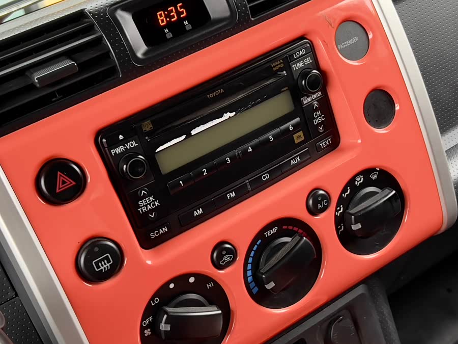 Toyota FJ Cruiser 2014 car image #16