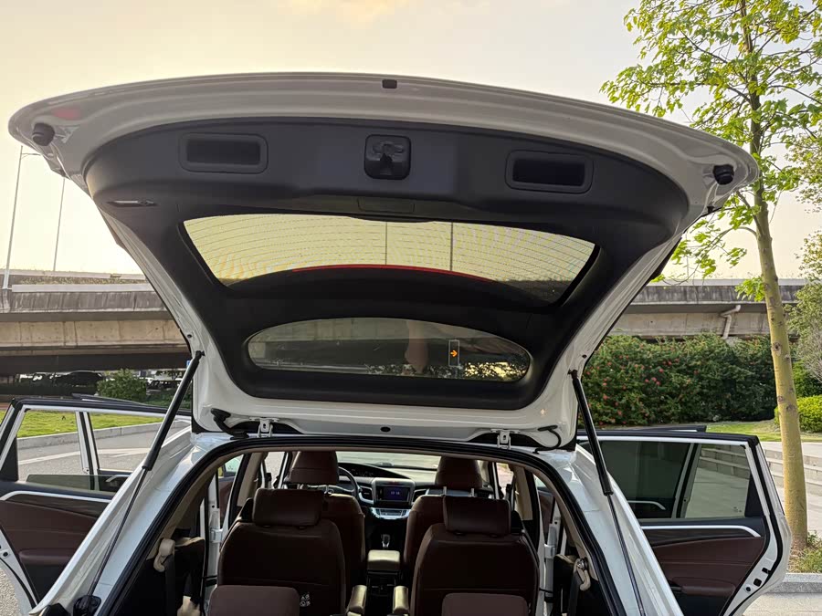 Honda Jade 2017 #16 Honda Jade 2017 immagine di auto #16