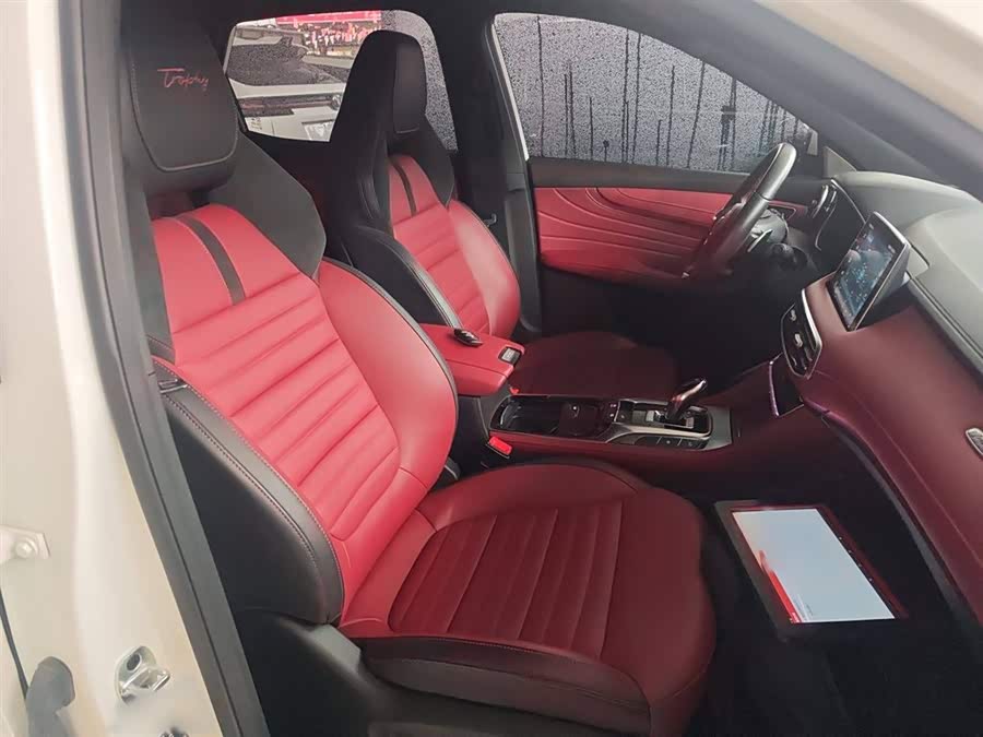 MG HS 2019 car image #16