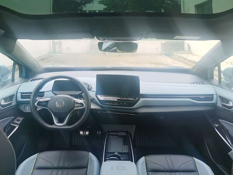 Volkswagen ID.4 X 2024 immagine di auto #16