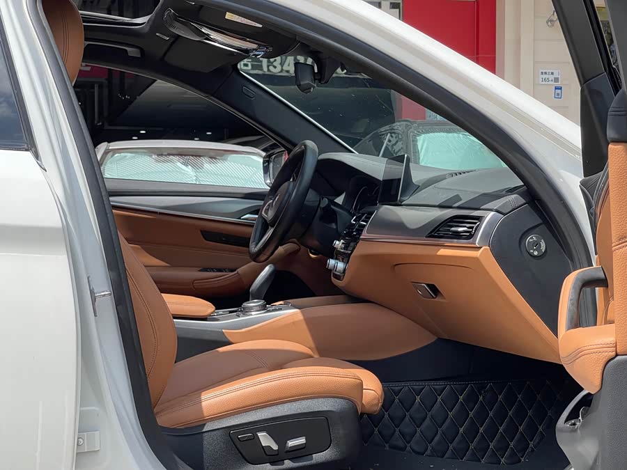 BMW 5 Series (Imported) 2018 #16 BMW 5 Series (Imported) 2018 car image #16