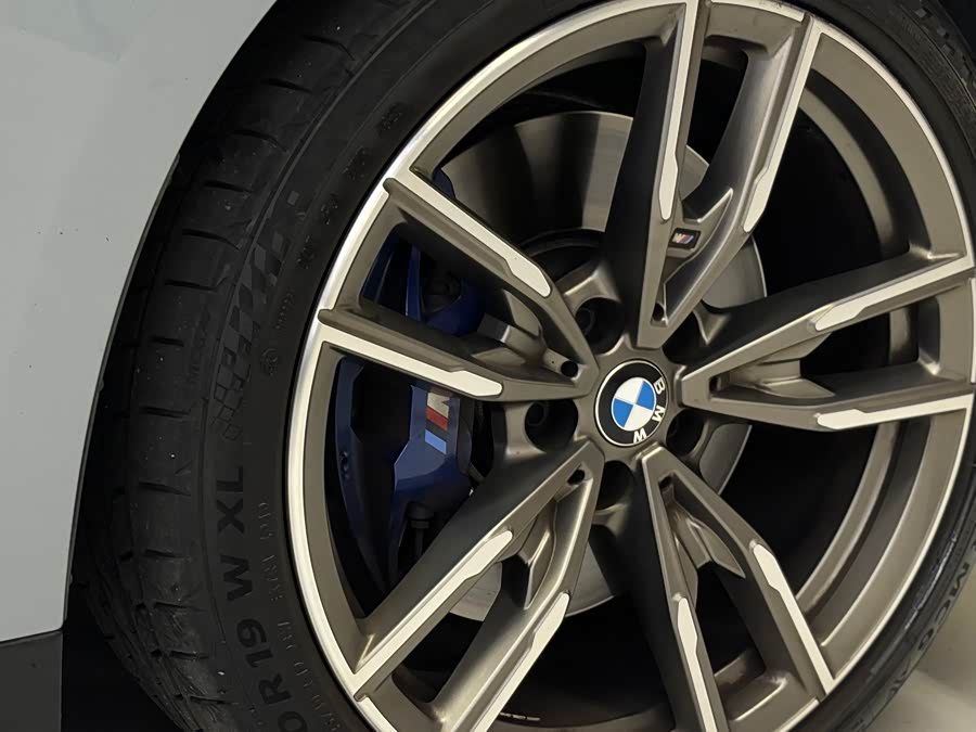 BMW M240i 2024 immagine di auto #16