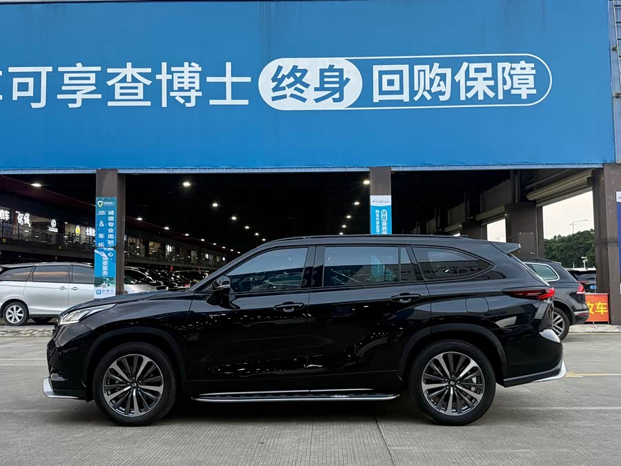 Toyota Crown Kluger 2025 car image #16