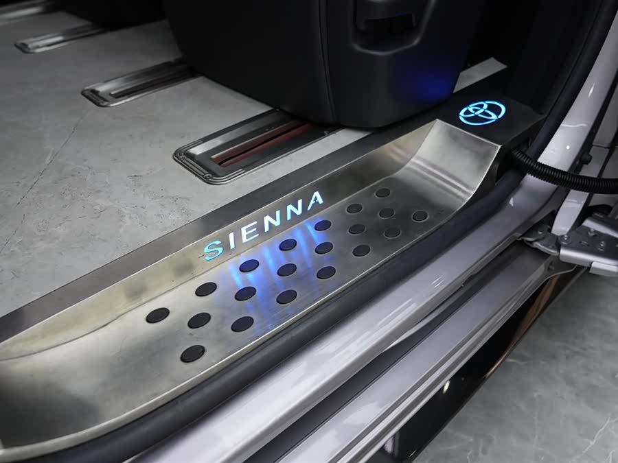 丰田 赛那SIENNA 2021 #16 丰田 赛那SIENNA 2021 汽车图片 #16