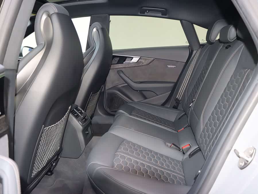 Audi RS 5 2022 car image #16