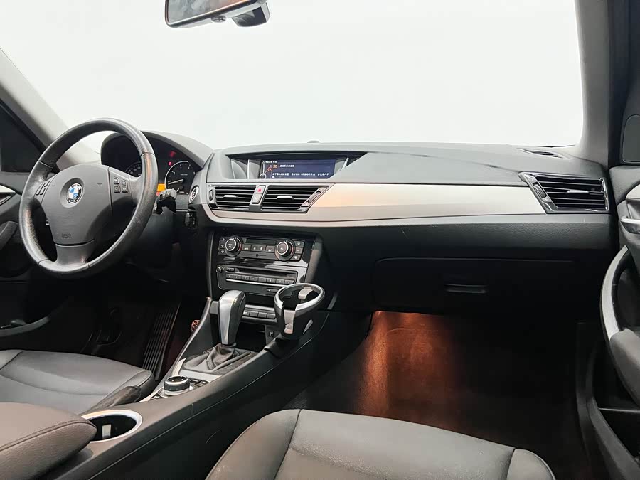 BMW X1 (Imported) 2013 car image #16