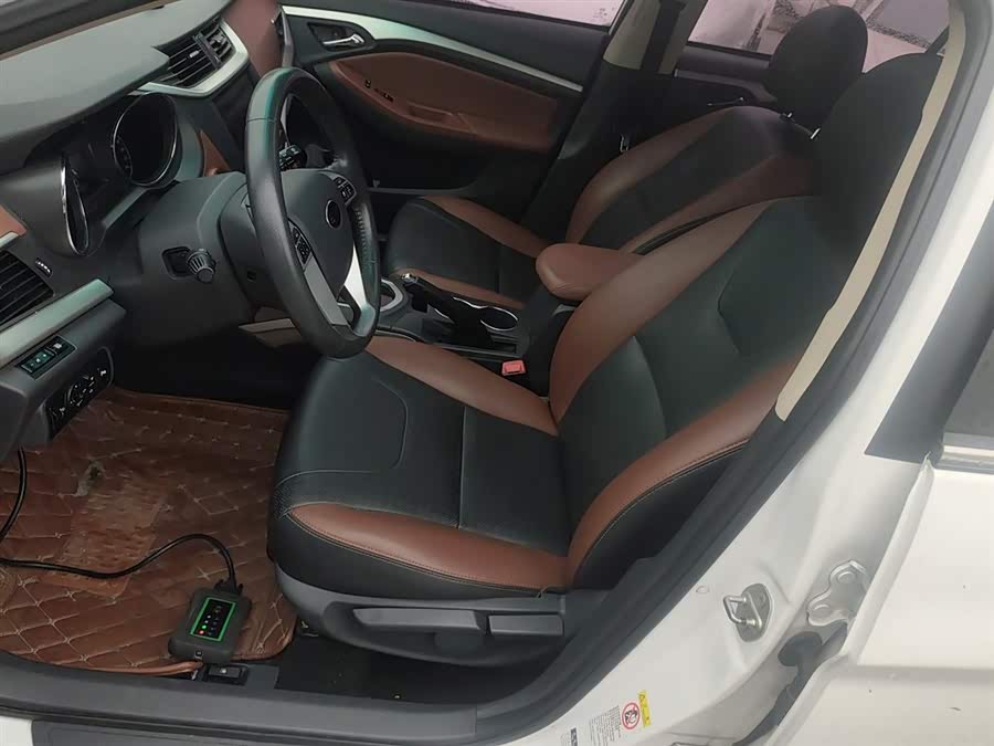 BYD G5 2017 #16 BYD G5 2017 immagine di auto #16