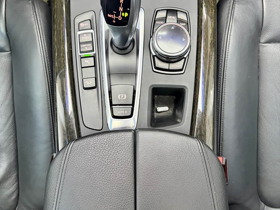 BMW X5 (Imported) 2014 car image #16