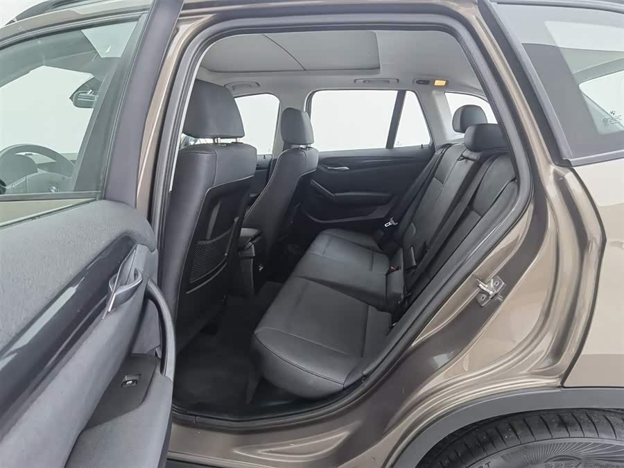 BMW X1 (Imported) 2012 #16 BMW X1 (Imported) 2012 صورة سيارة #16