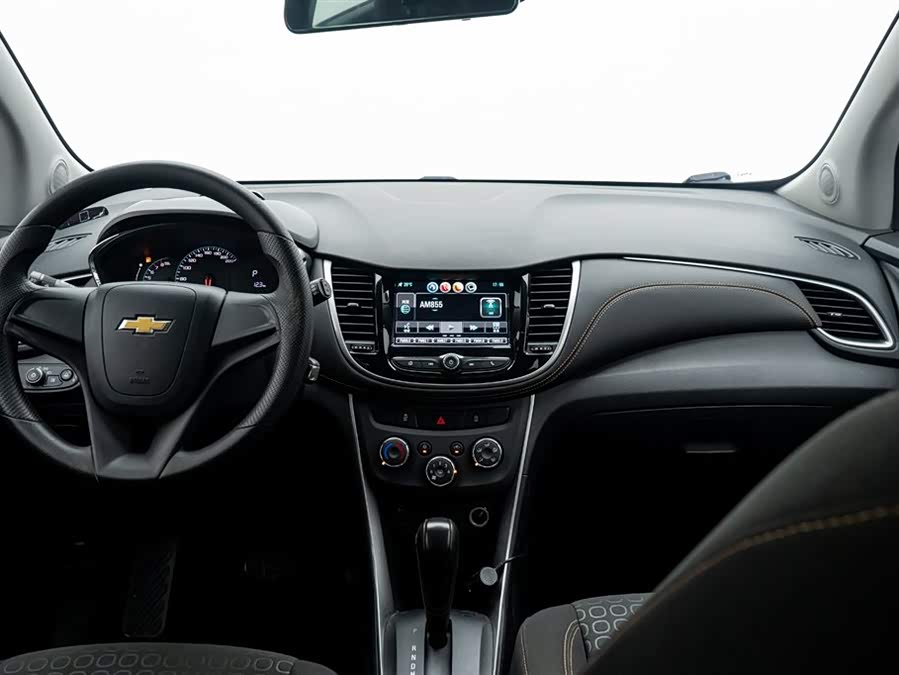 Chevrolet Tracker 2019 car image #16