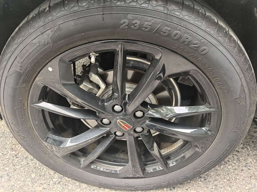 HongQi HS3 2023 صورة سيارة #16