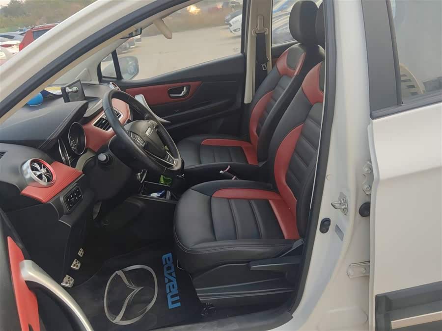 Haval H1 2016 car image #16