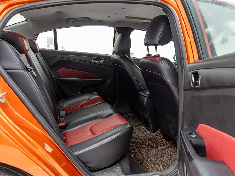 奇瑞 艾瑞泽5 2017 汽车图片 #16