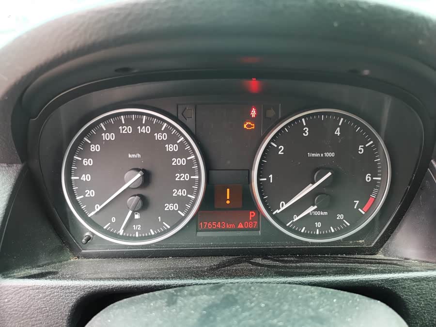 BMW X1 (Imported) 2011 car image #16